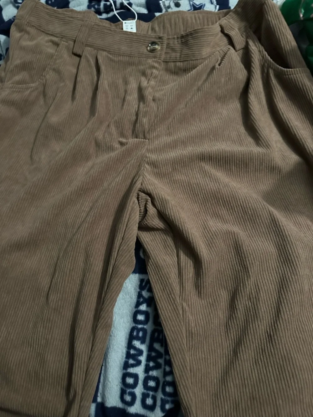 Halara NWT Mid Rise Zipper Pocket Corduroy Casual Pants Acorn XL Tall - Picture 9 of 10